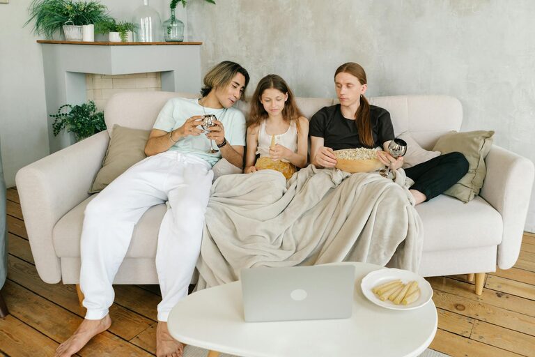 Tips for Hosting a Cozy Movie Night at Home